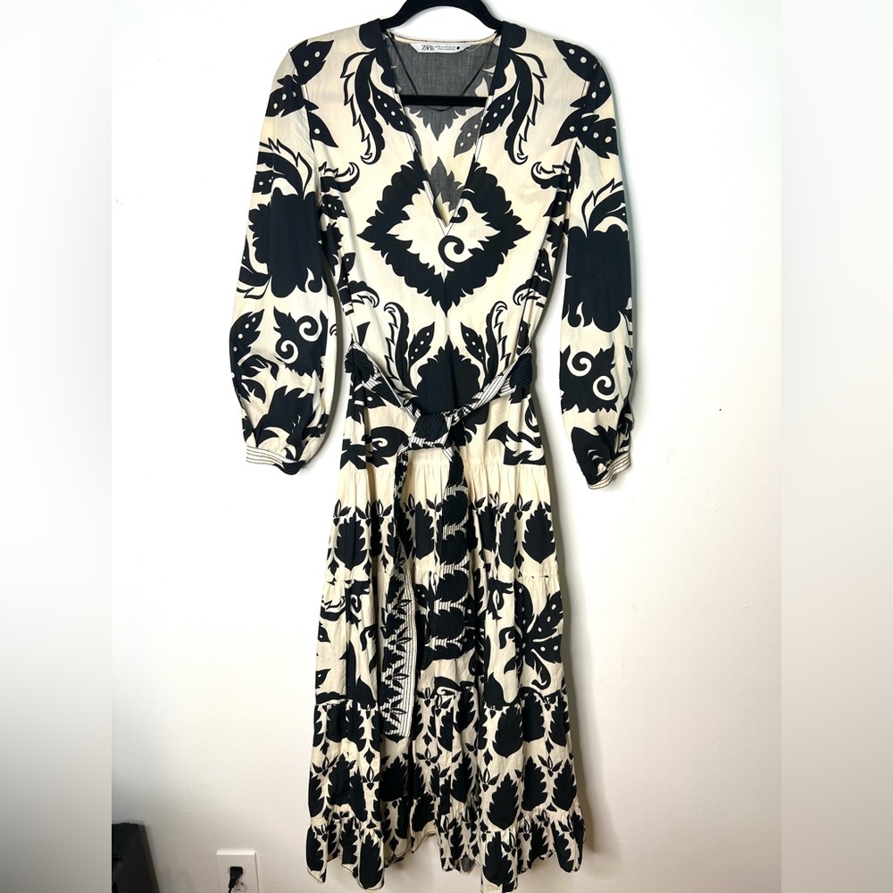 Zara Printed Maxi Dress Long Balloon Sleeves Black Cream Trending SZ XS EUC - Picture 6 of 13